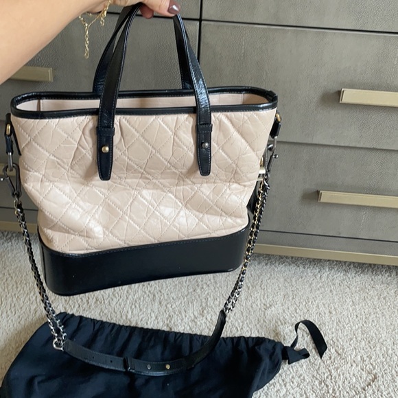 Chanel medium Gabrielle with top handle. - Picture 2 of 16